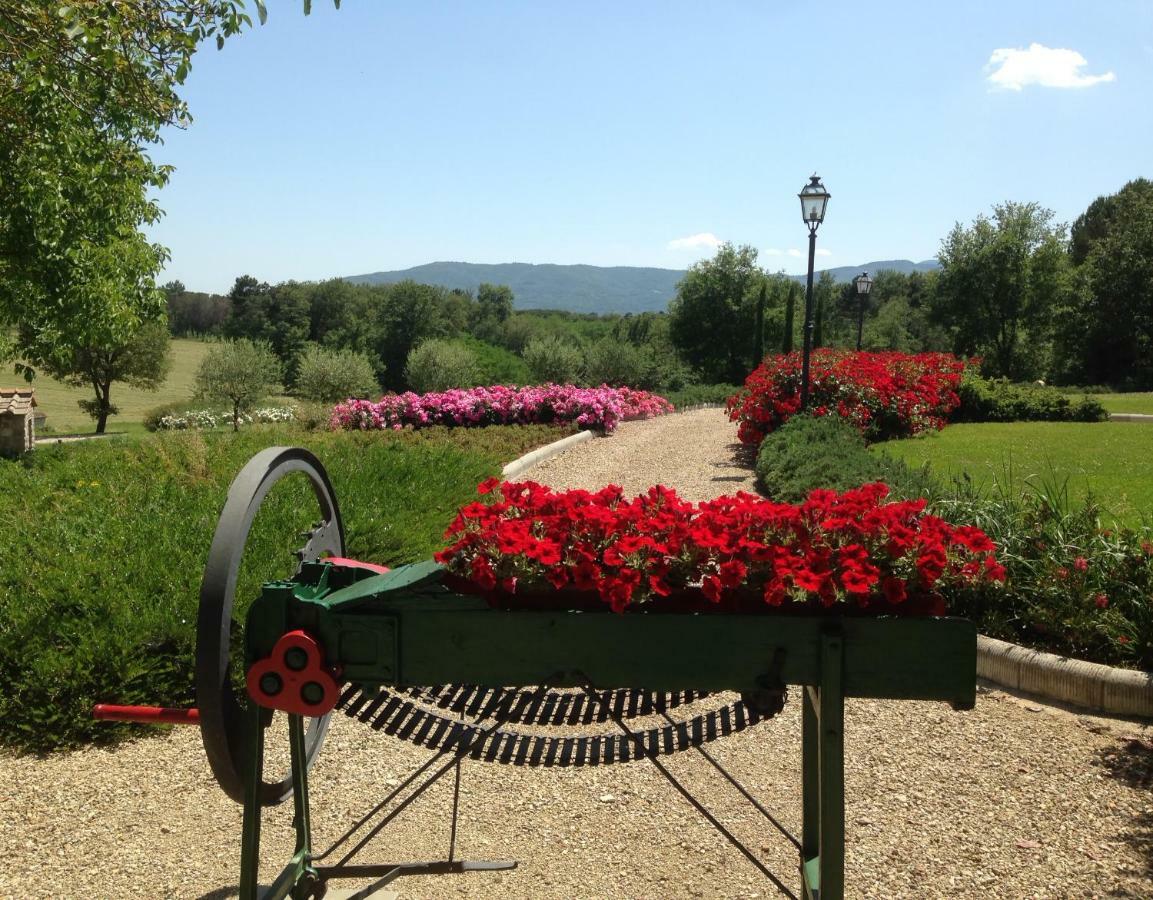 ビッビエーナ Podere Sant'Angeloヴィラ エクステリア 写真