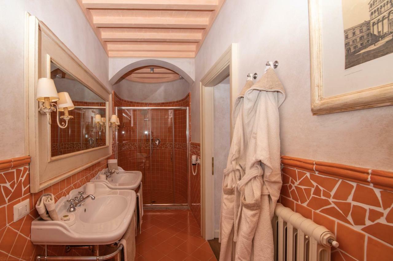 ビッビエーナ Podere Sant'Angeloヴィラ エクステリア 写真